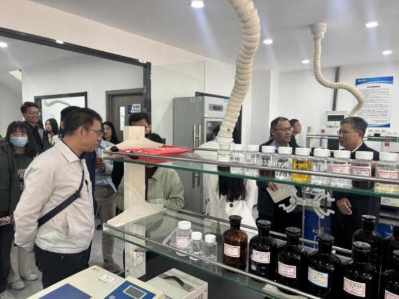 9b6f7b19a9a15007ff84f9747714066