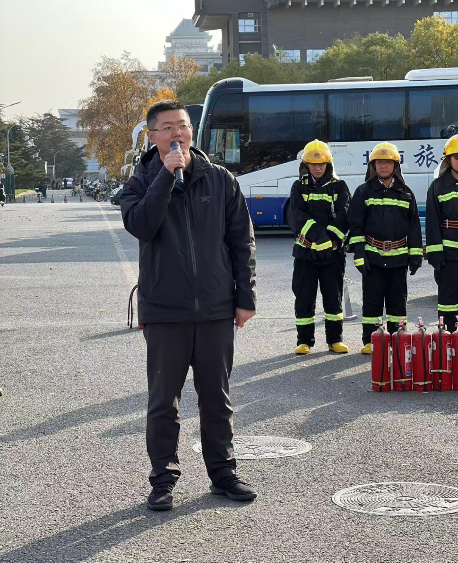 915f82b6fa84aadc24669cb99b13aa6b